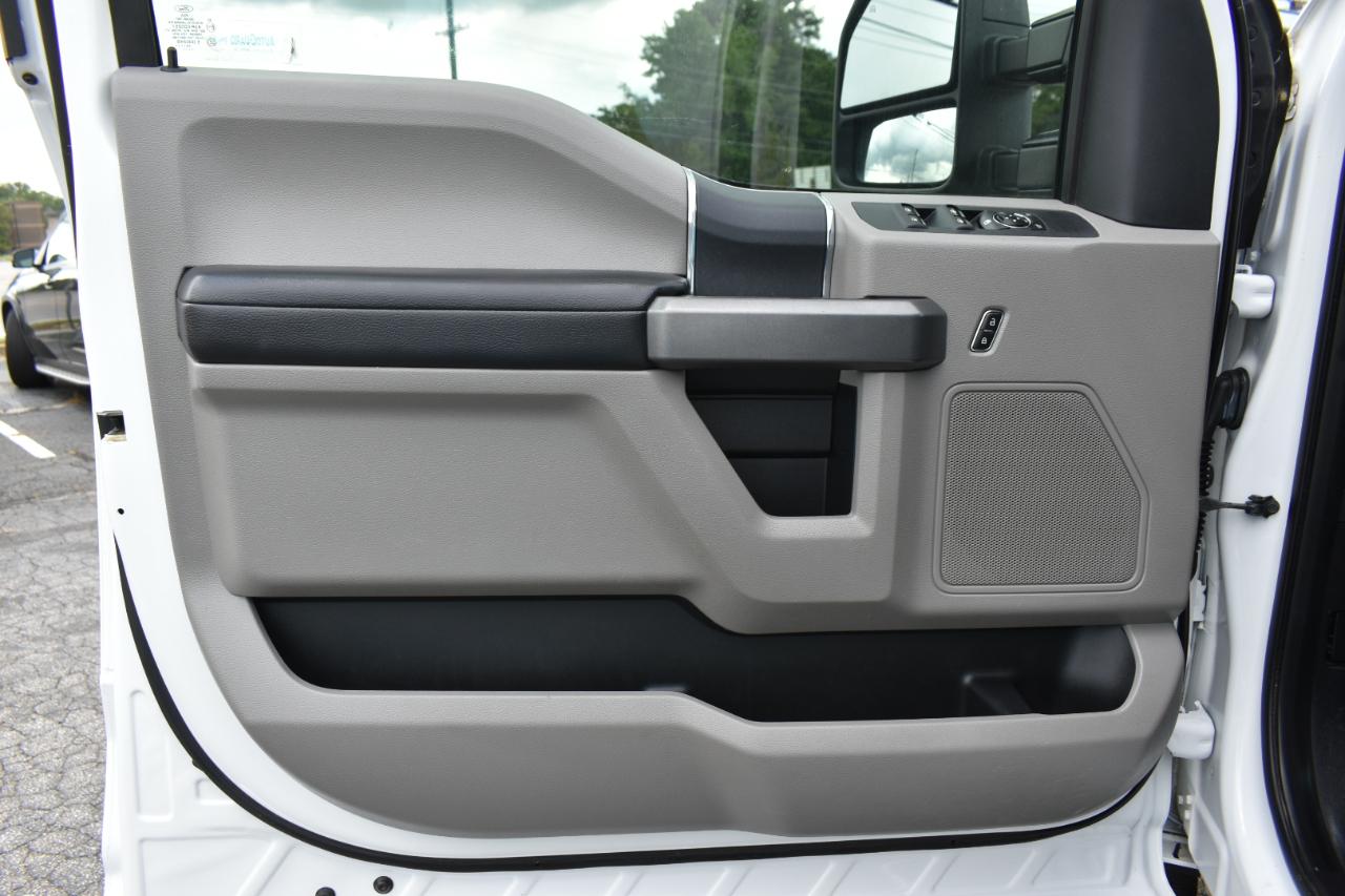 Ford F-250 SD XLT Crew Cab 4WD 2017