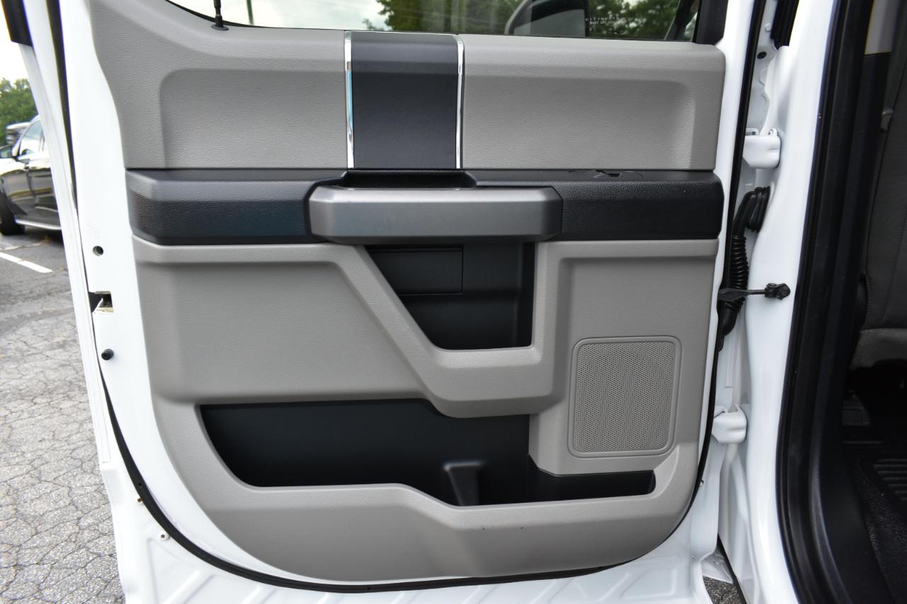 Ford F-250 SD XLT Crew Cab 4WD 2017