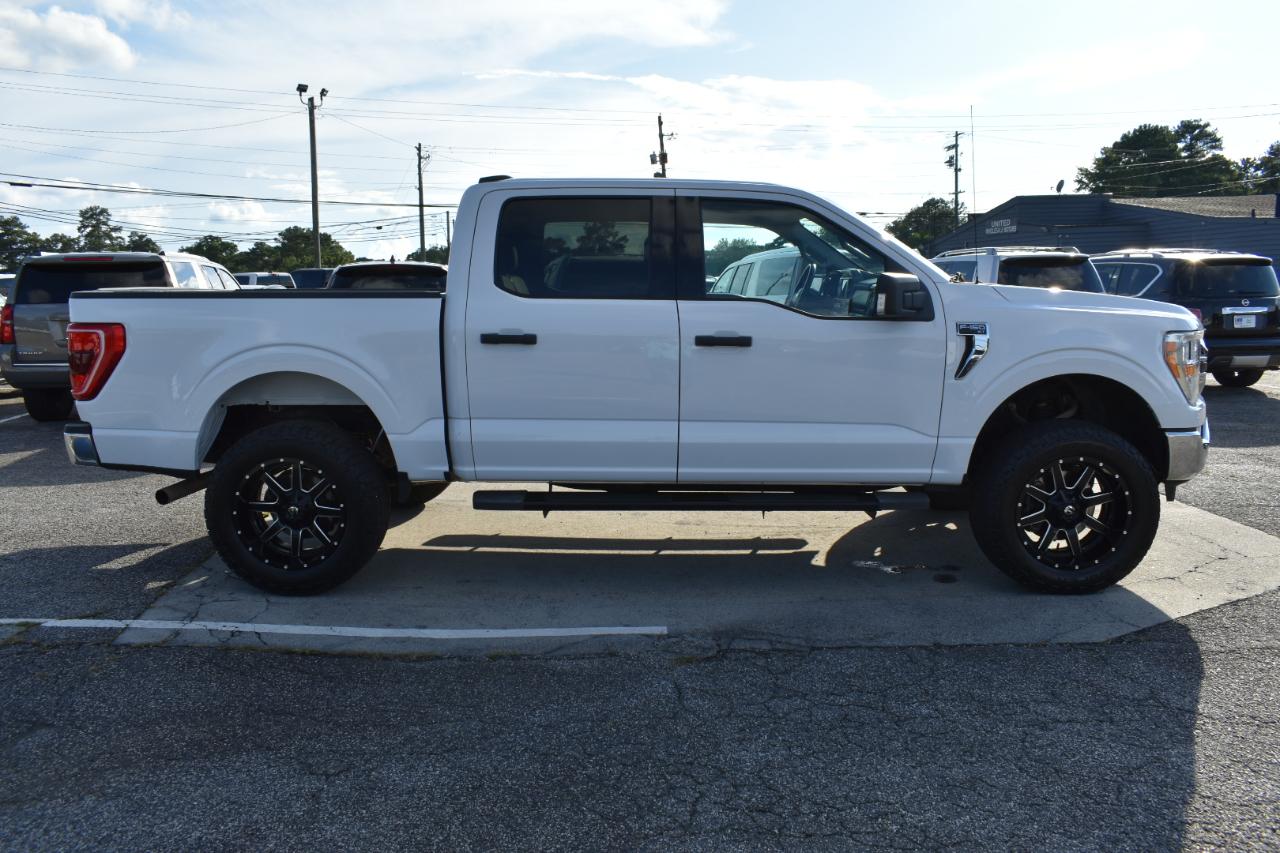 Ford F-150 XLT SuperCrew 4WD 2021