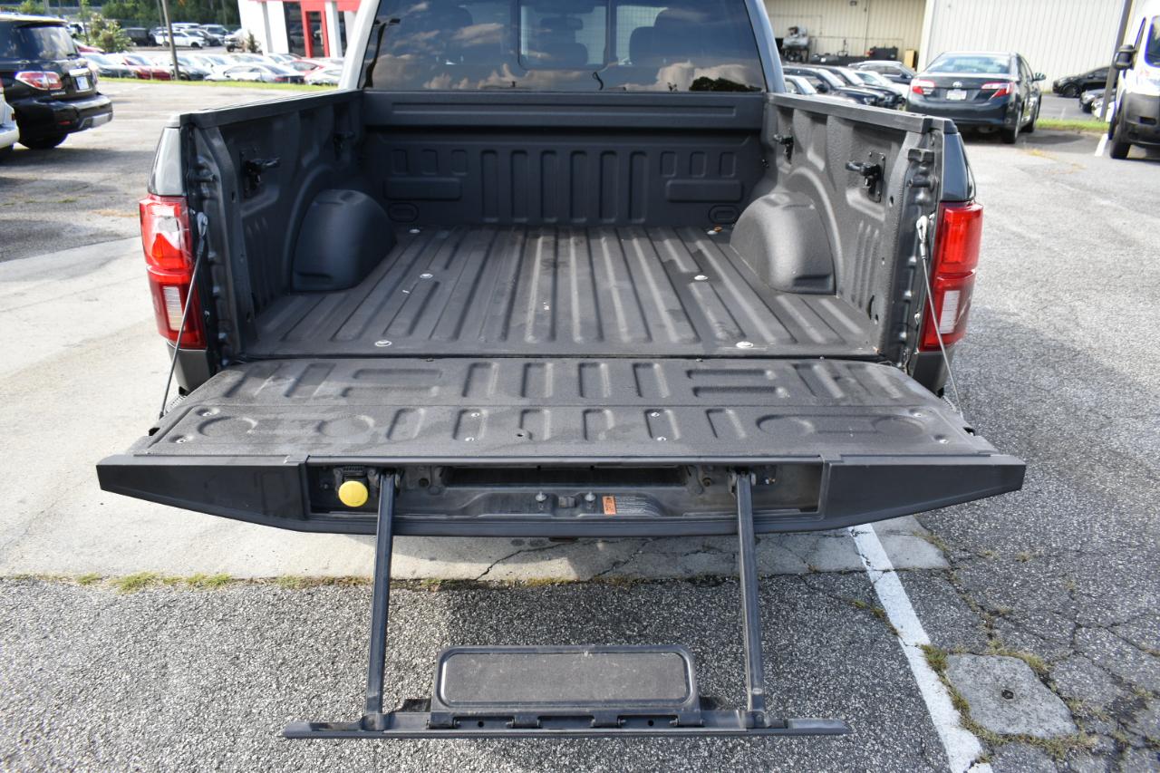 Ford F-150 Lariat SuperCrew 4WD 2018