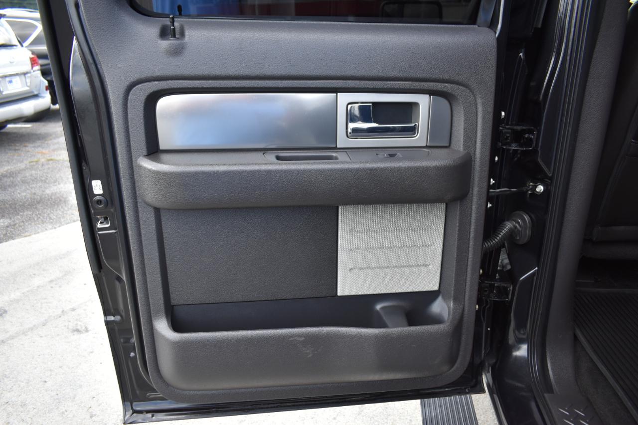Ford F-150 SVT Raptor SuperCrew 5.5-ft. Bed 4WD 2014