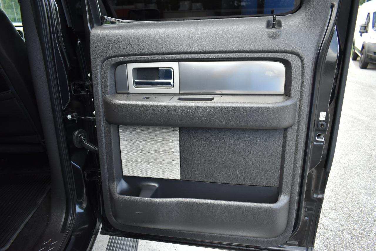 Ford F-150 SVT Raptor SuperCrew 5.5-ft. Bed 4WD 2014