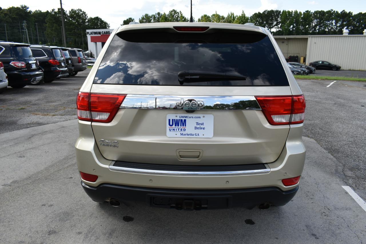 Jeep Grand Cherokee Limited 4WD 2011