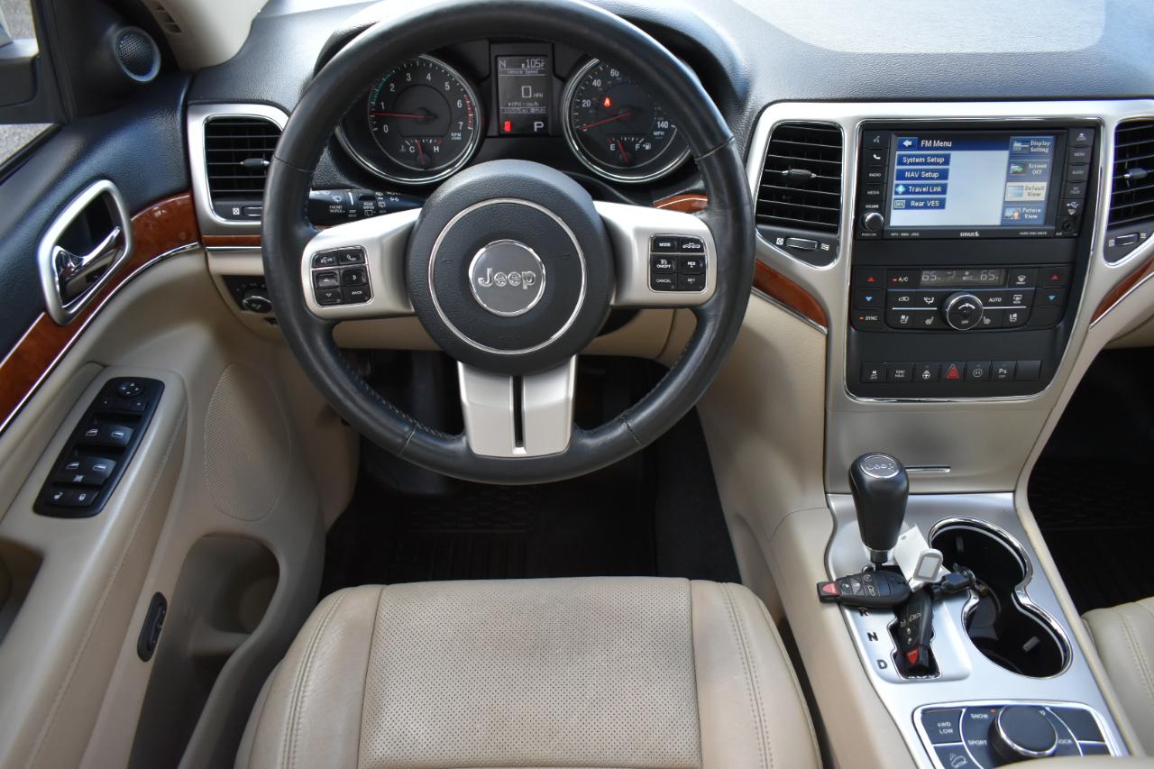 Jeep Grand Cherokee Limited 4WD 2011