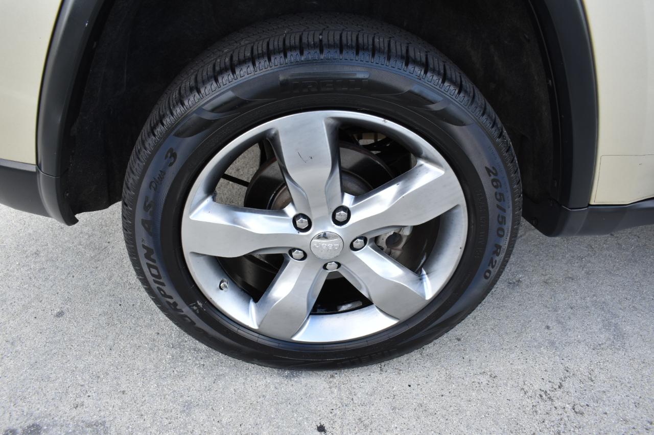 Jeep Grand Cherokee Limited 4WD 2011