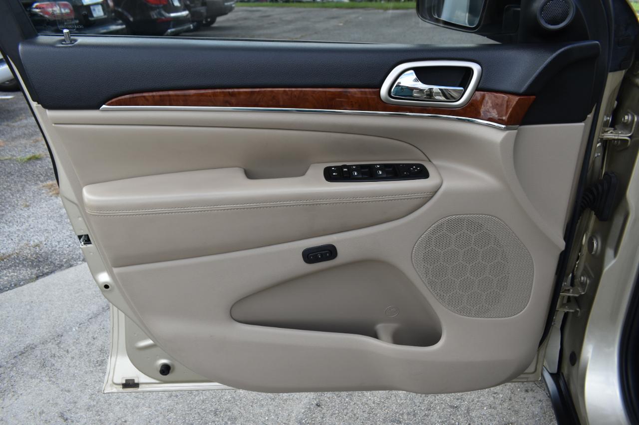Jeep Grand Cherokee Limited 4WD 2011