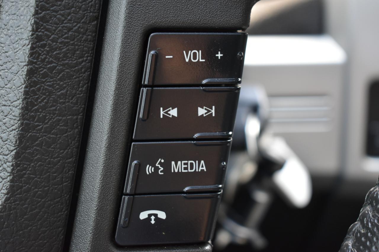 Ford F-150 SVT Raptor SuperCrew 5.5-ft. Bed 4WD 2014