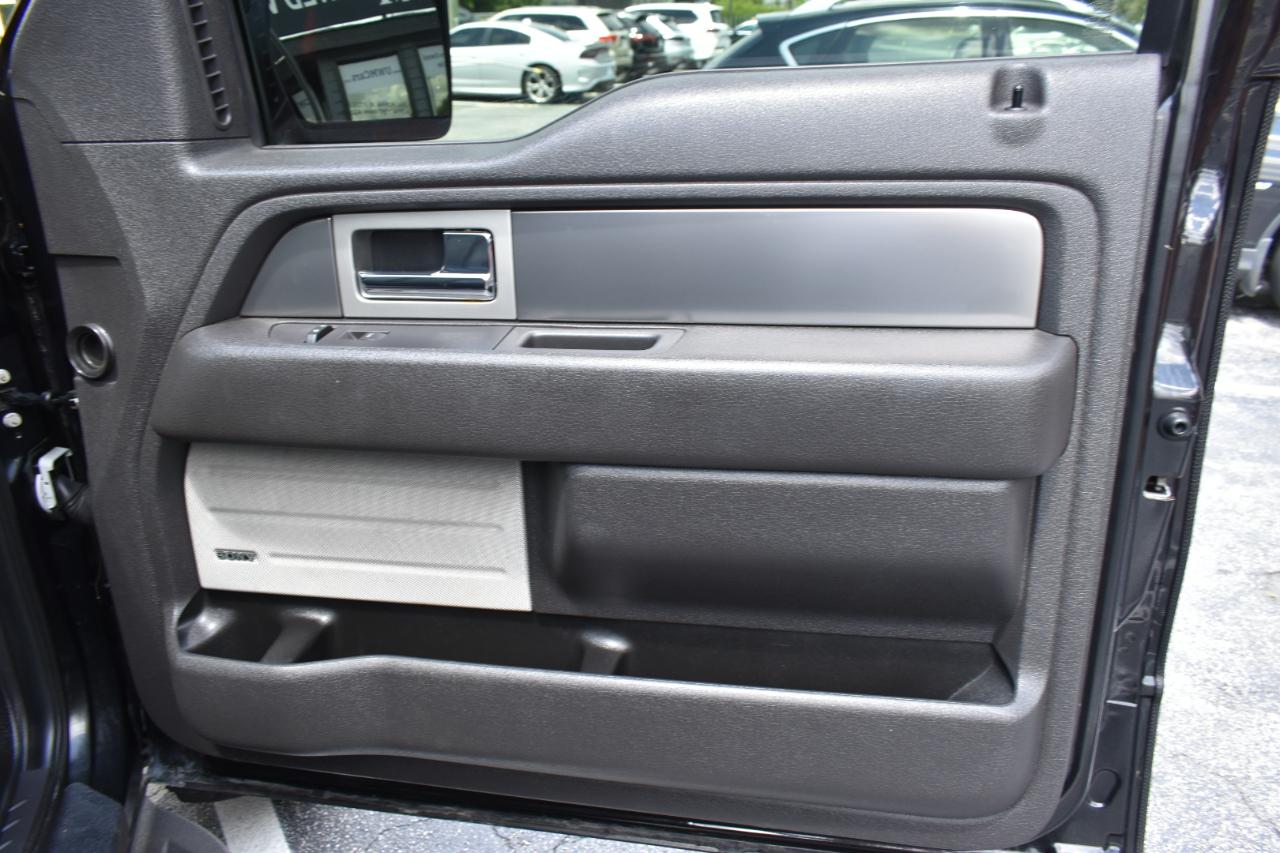 Ford F-150 SVT Raptor SuperCrew 5.5-ft. Bed 4WD 2014