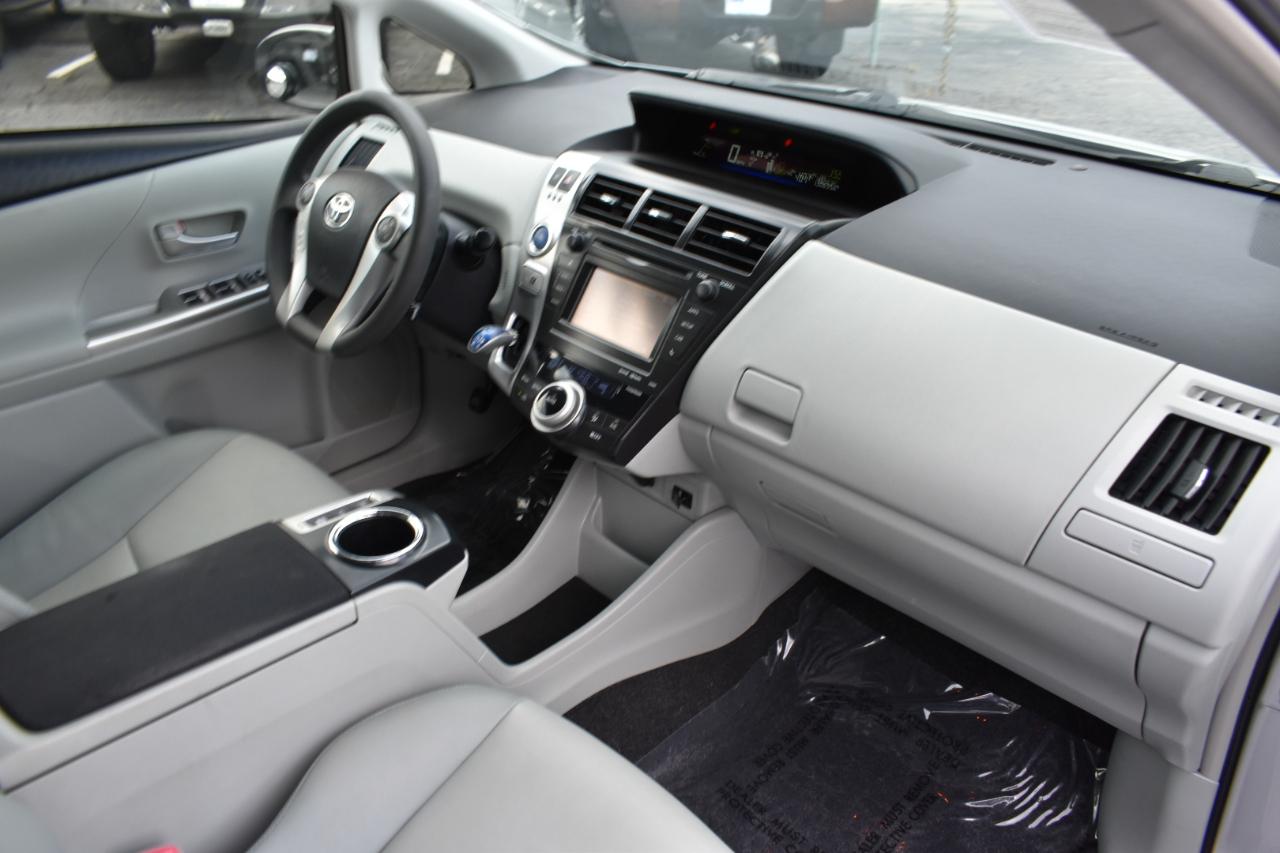 Toyota Prius V Two 2012