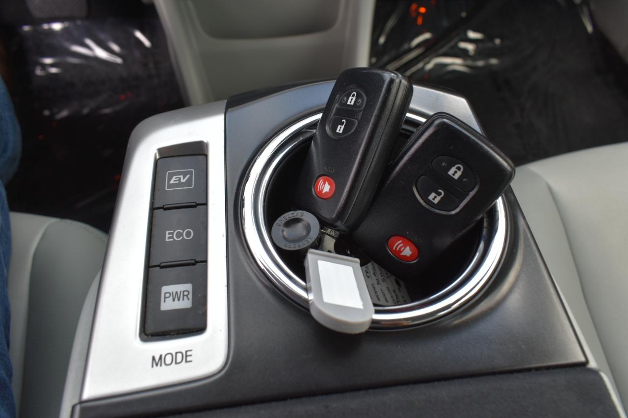Toyota Prius V Two 2012