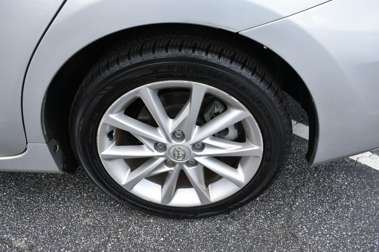Toyota Prius V Two 2012