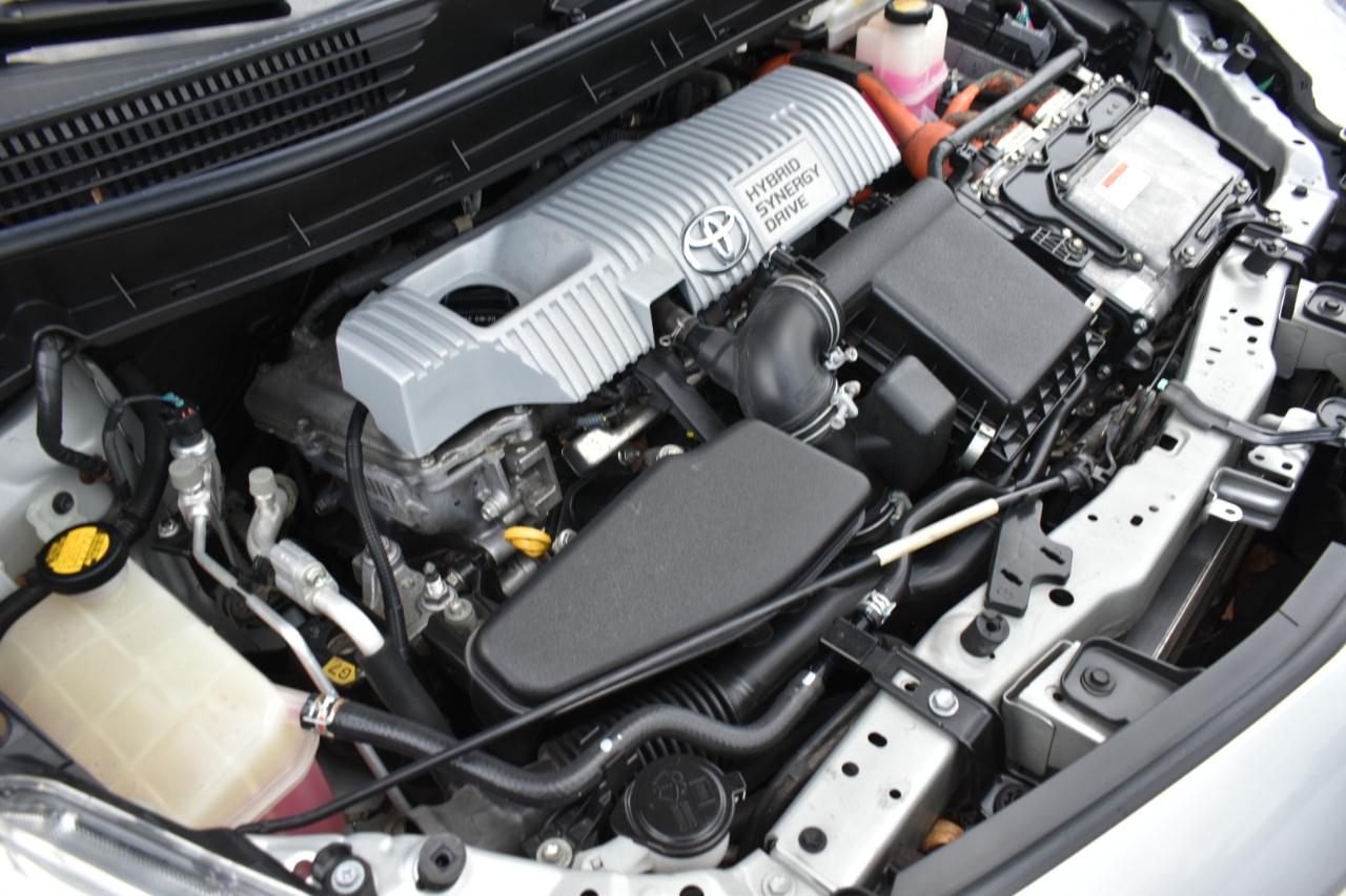 Toyota Prius V Two 2012