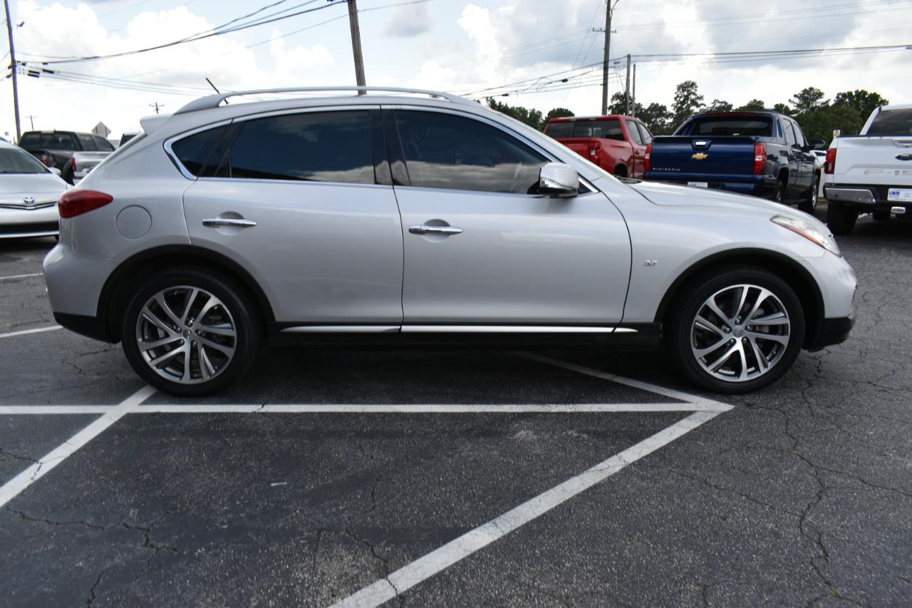 Infiniti QX50 Base RWD 2017