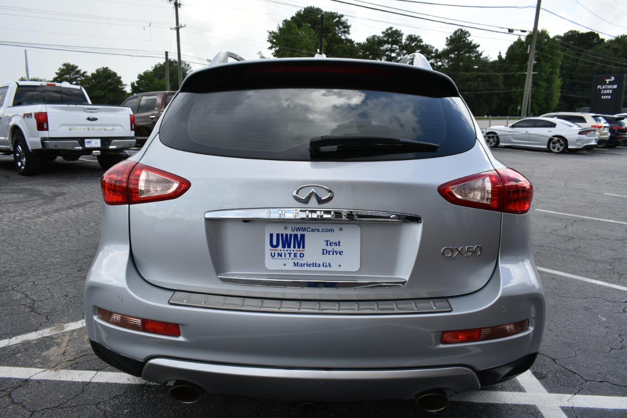 Infiniti QX50 Base RWD 2017