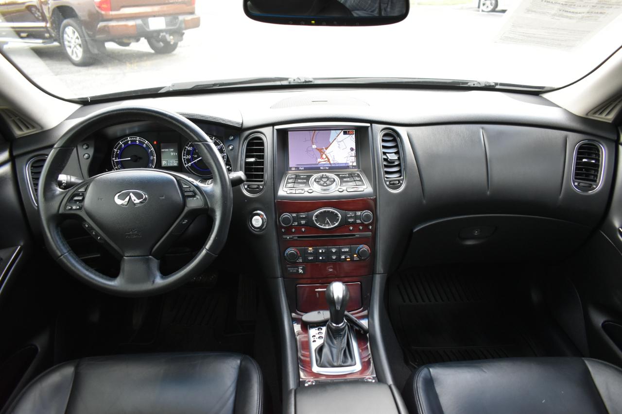 Infiniti QX50 Base RWD 2017