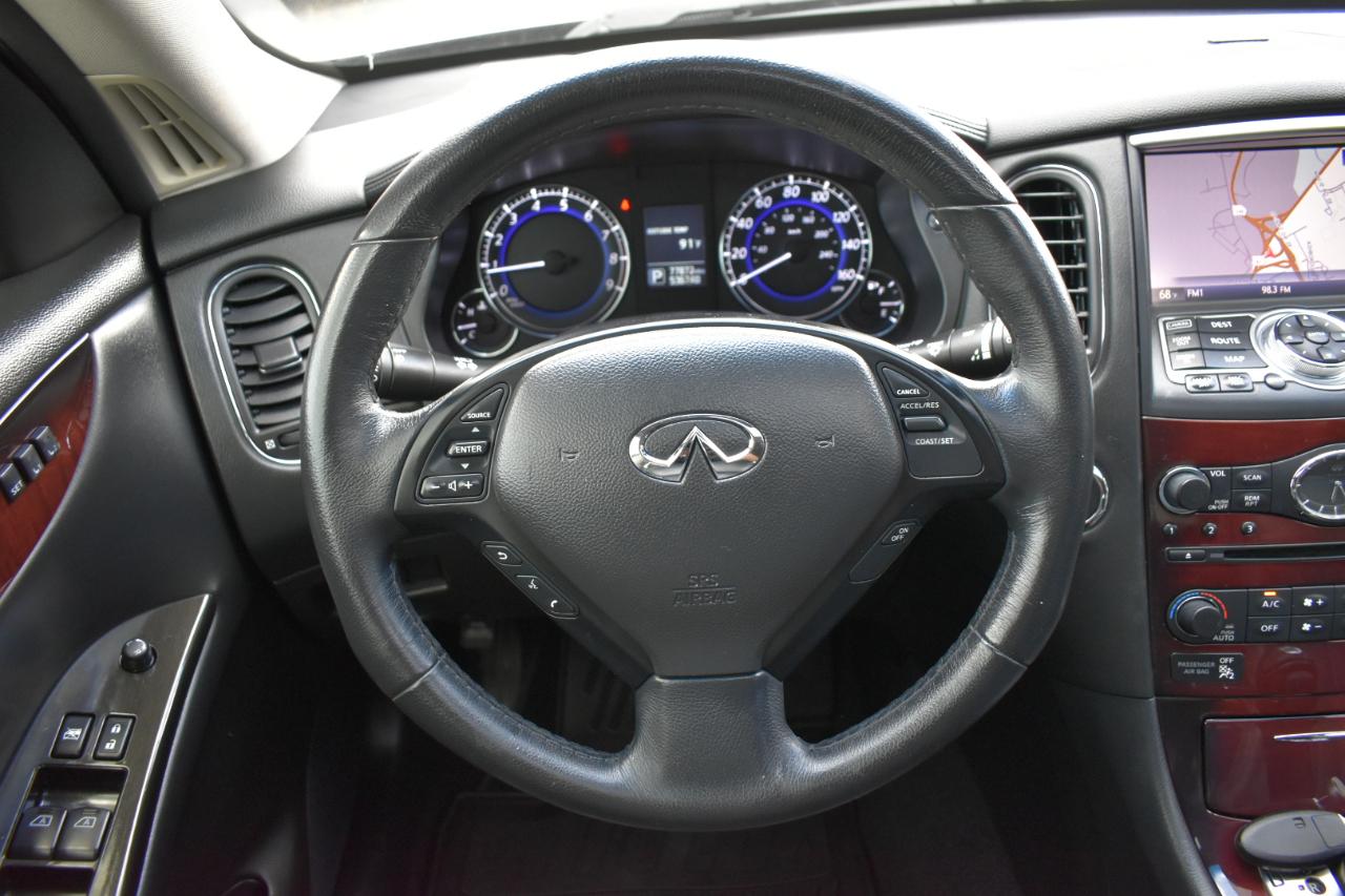 Infiniti QX50 Base RWD 2017