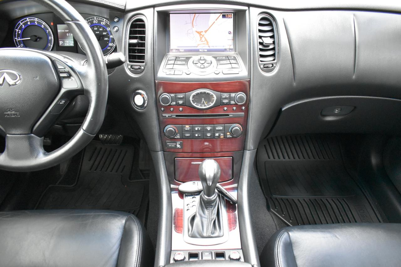 Infiniti QX50 Base RWD 2017
