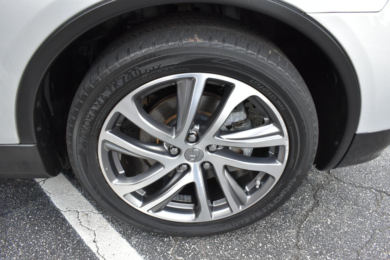 Infiniti QX50 Base RWD 2017