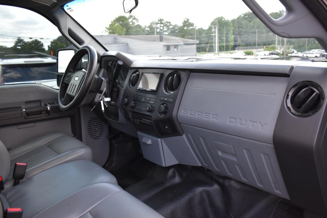 Ford F-250 SD XL Crew Cab 4WD 2012