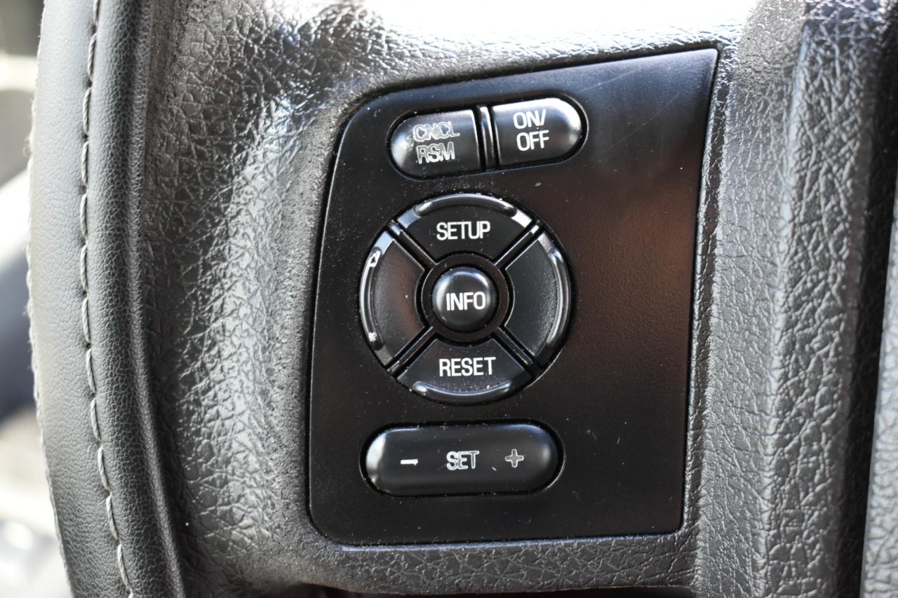Ford F-250 SD XL Crew Cab 4WD 2012