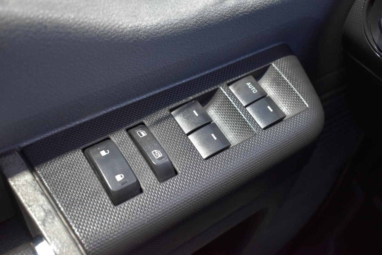 Ford F-250 SD XL Crew Cab 4WD 2012