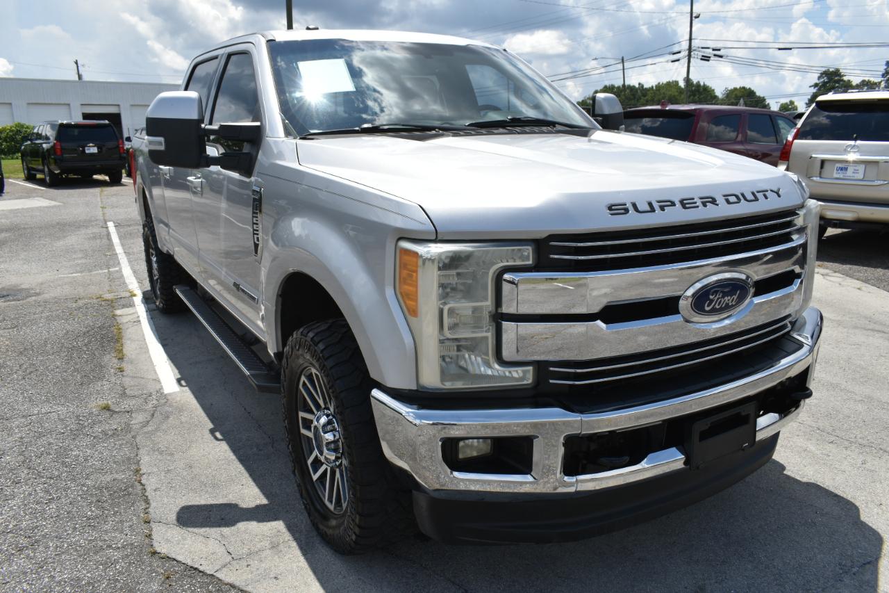 Ford F-250 SD Lariat Crew Cab 4WD 2017