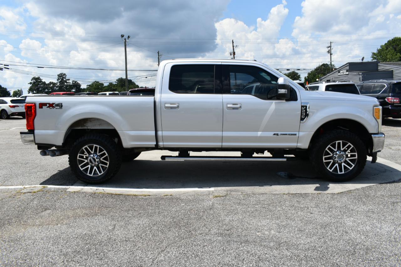 Ford F-250 SD Lariat Crew Cab 4WD 2017