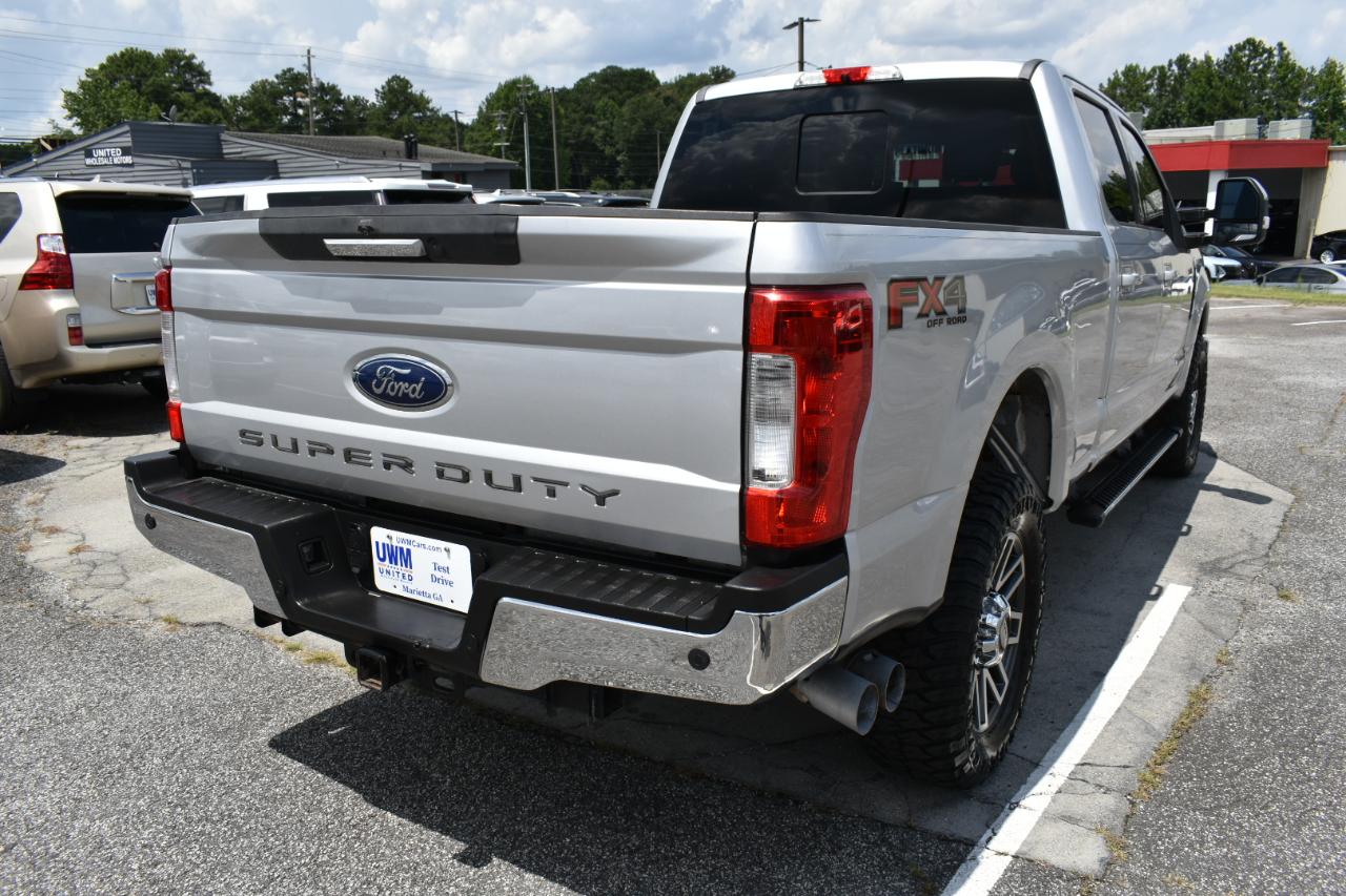 Ford F-250 SD Lariat Crew Cab 4WD 2017