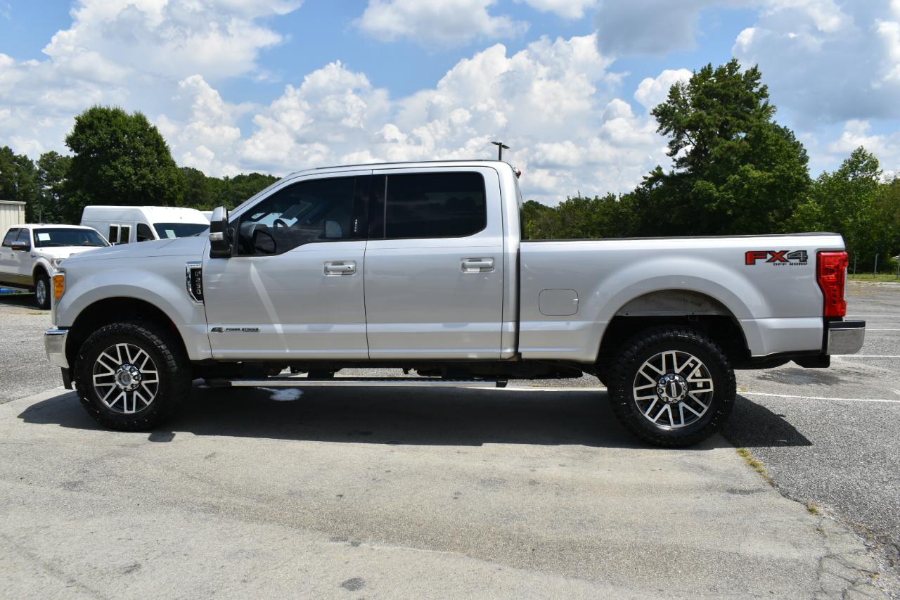 Ford F-250 SD Lariat Crew Cab 4WD 2017
