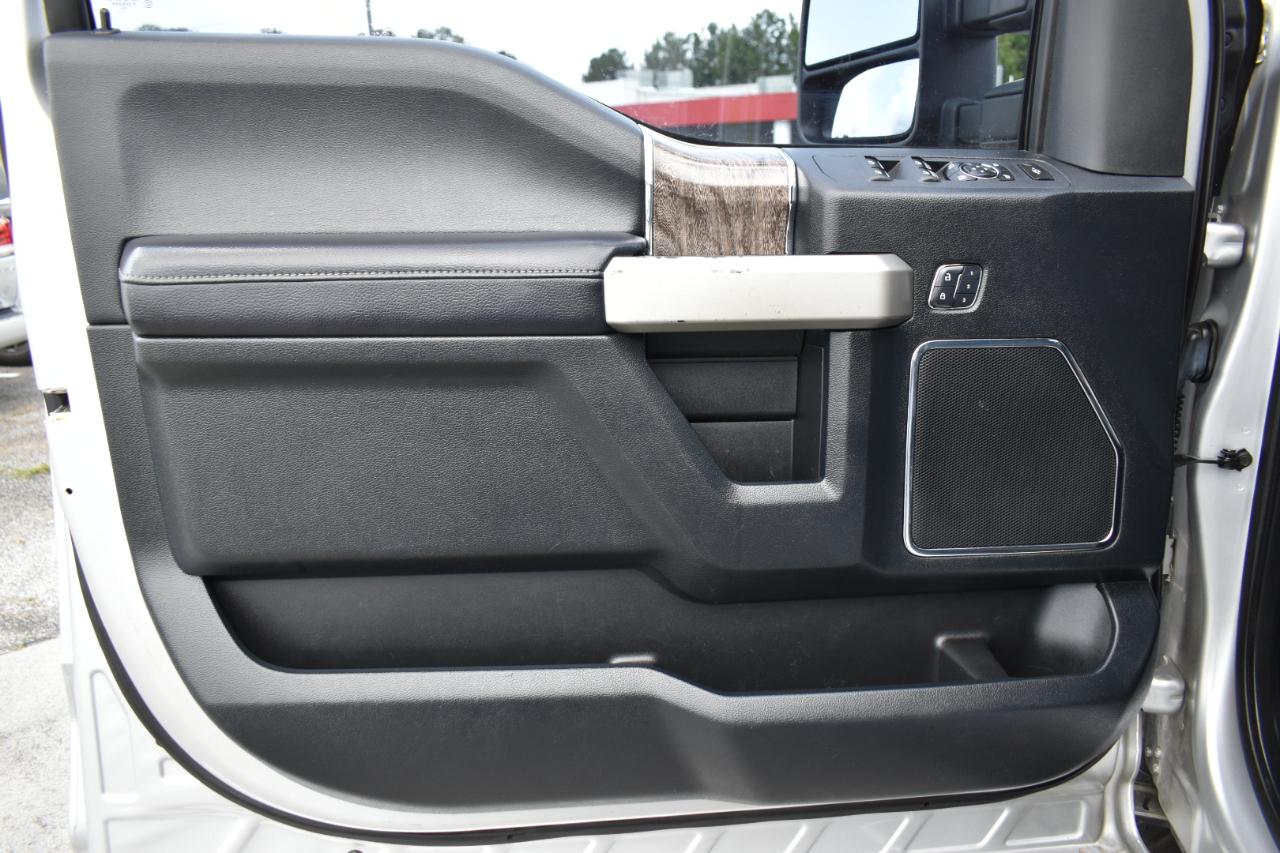 Ford F-250 SD Lariat Crew Cab 4WD 2017