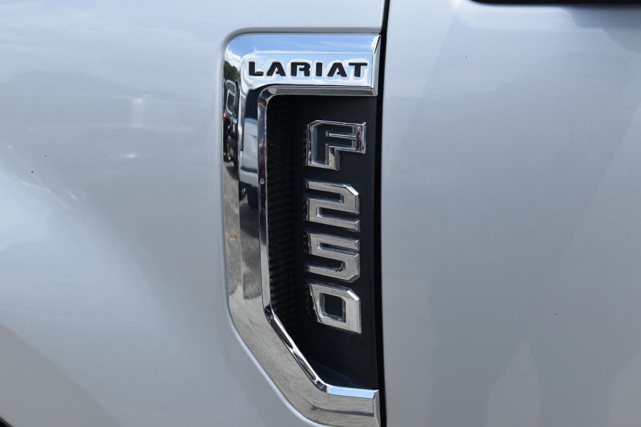Ford F-250 SD Lariat Crew Cab 4WD 2017