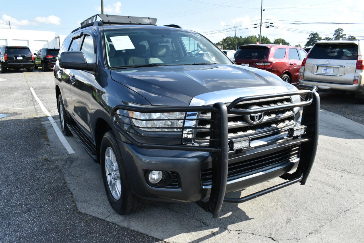 Toyota Sequoia SR5 5.7L 4WD 2013