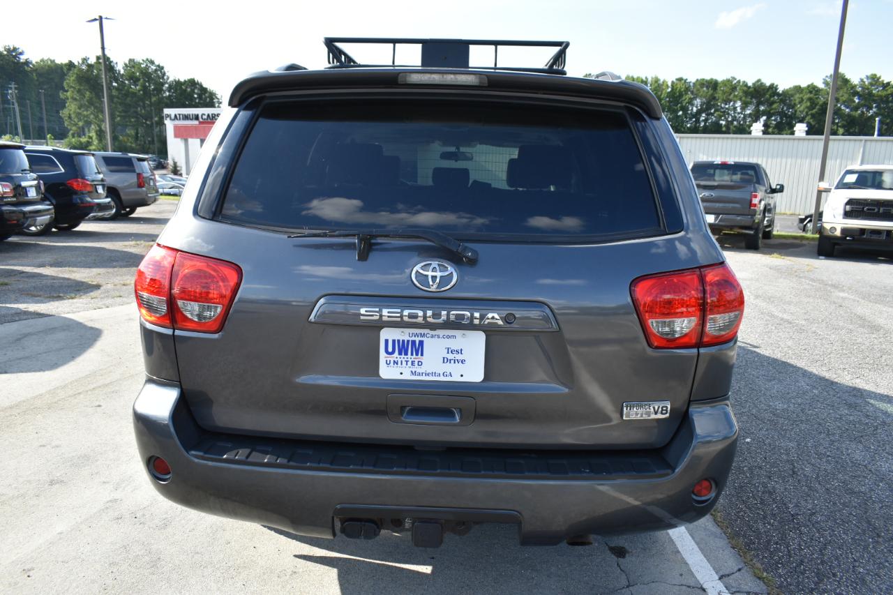 Toyota Sequoia SR5 5.7L 4WD 2013