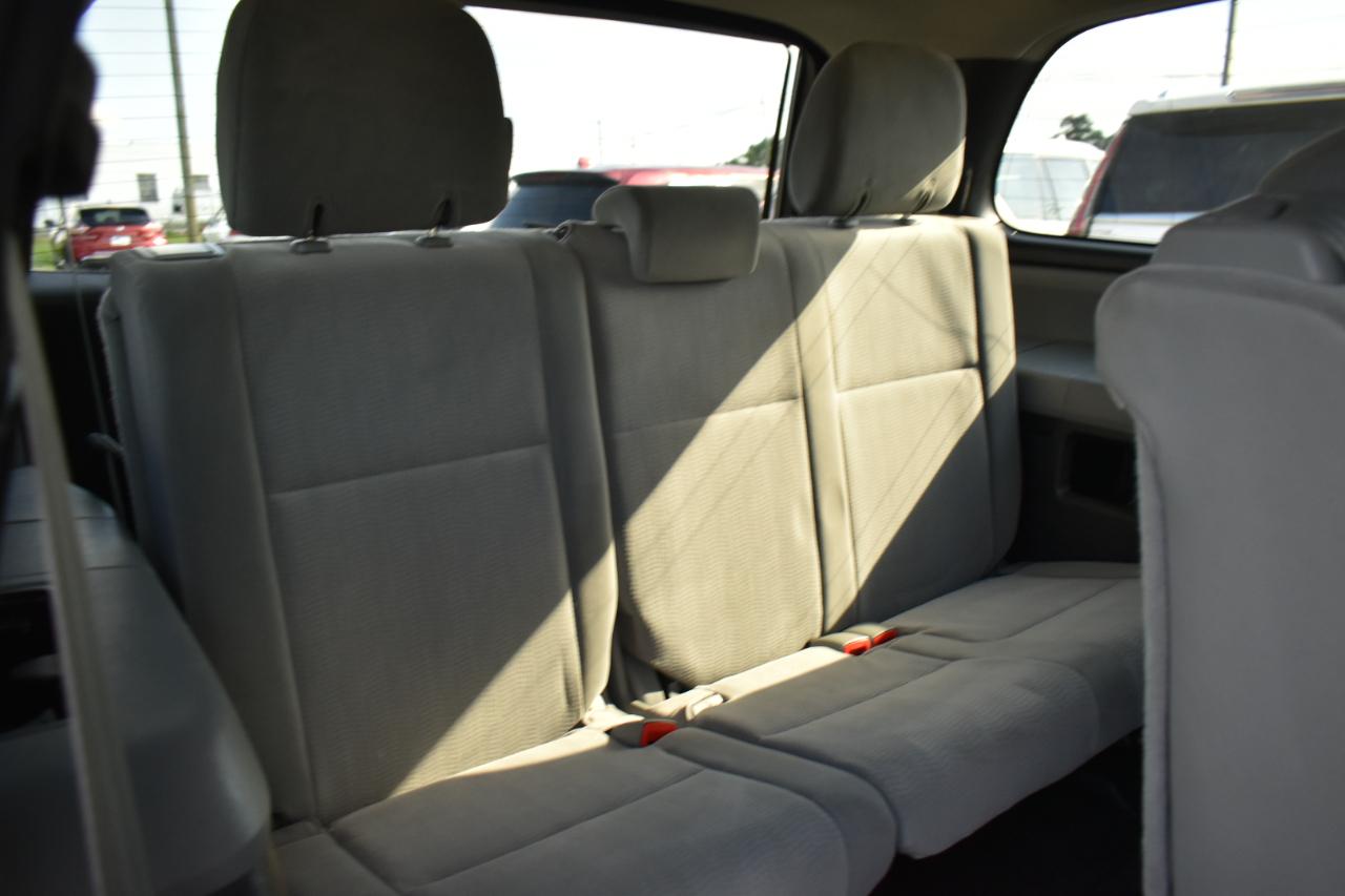 Toyota Sequoia SR5 5.7L 4WD 2013