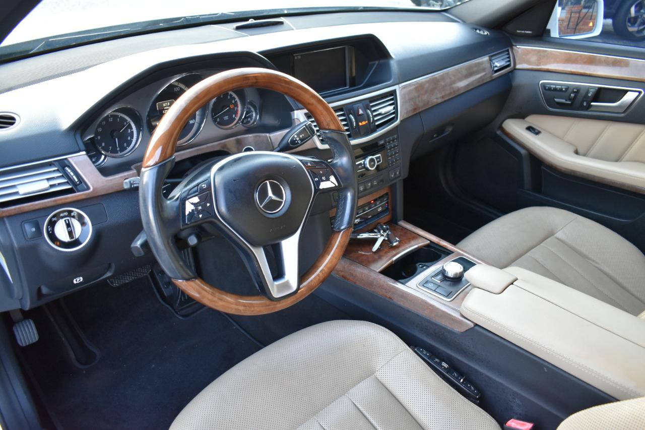 Mercedes-Benz E-Class E550 Sedan 4MATIC 2013