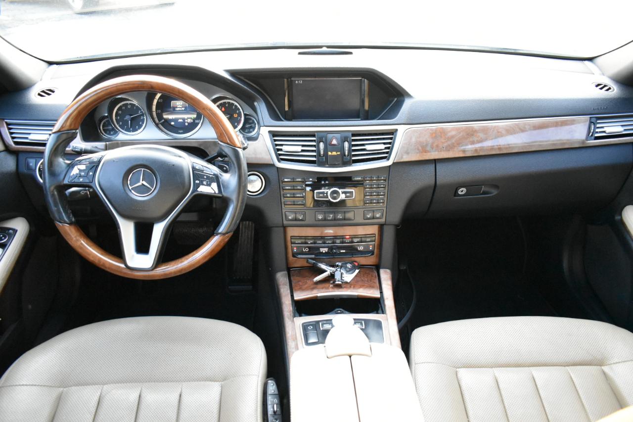 Mercedes-Benz E-Class E550 Sedan 4MATIC 2013