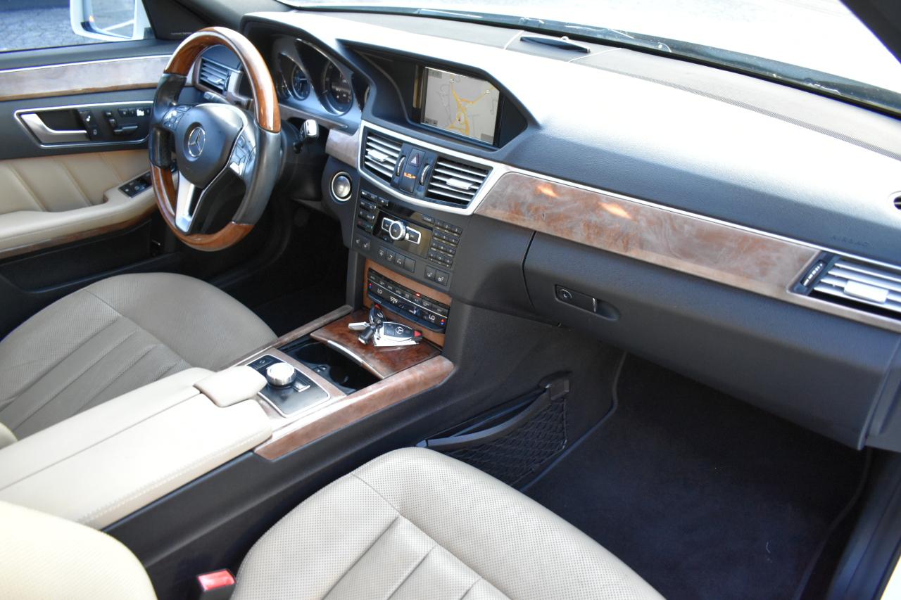 Mercedes-Benz E-Class E550 Sedan 4MATIC 2013