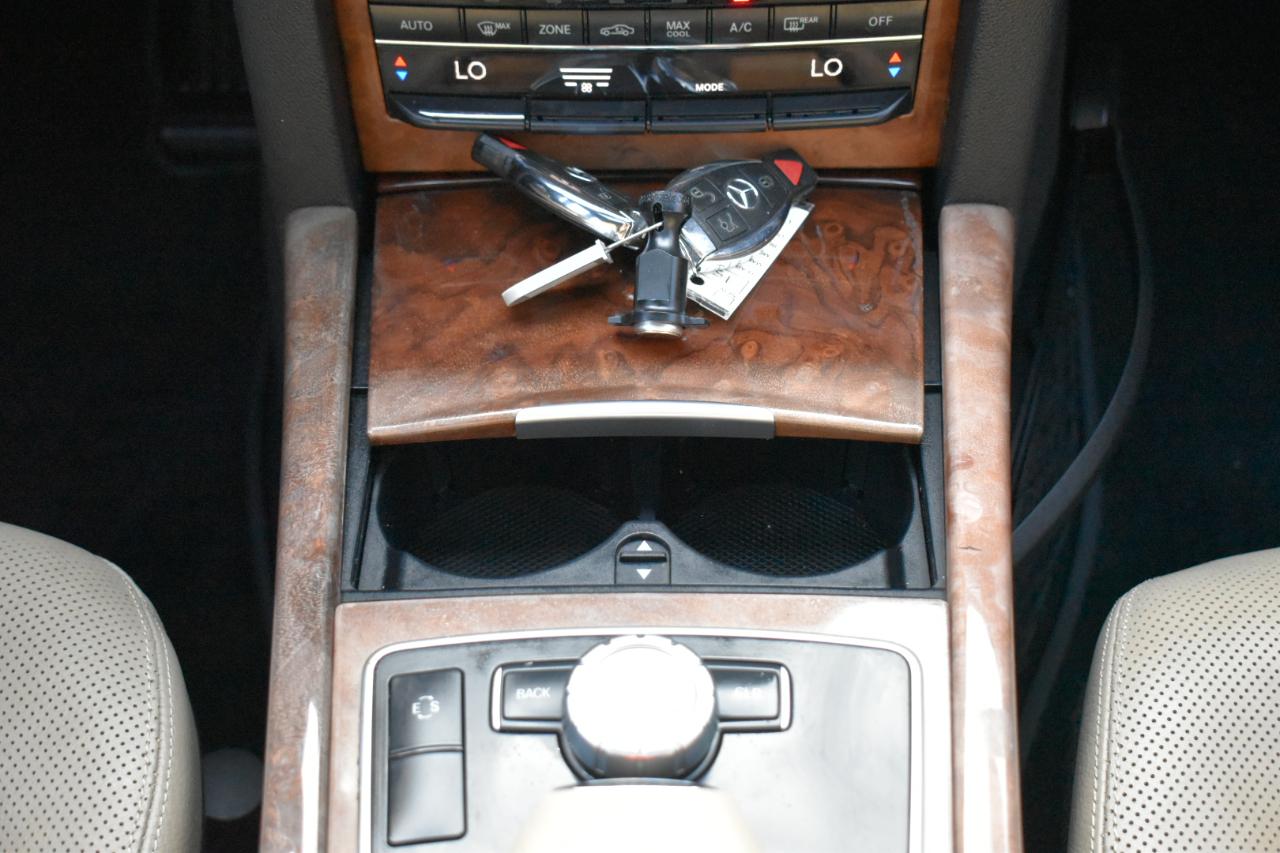 Mercedes-Benz E-Class E550 Sedan 4MATIC 2013