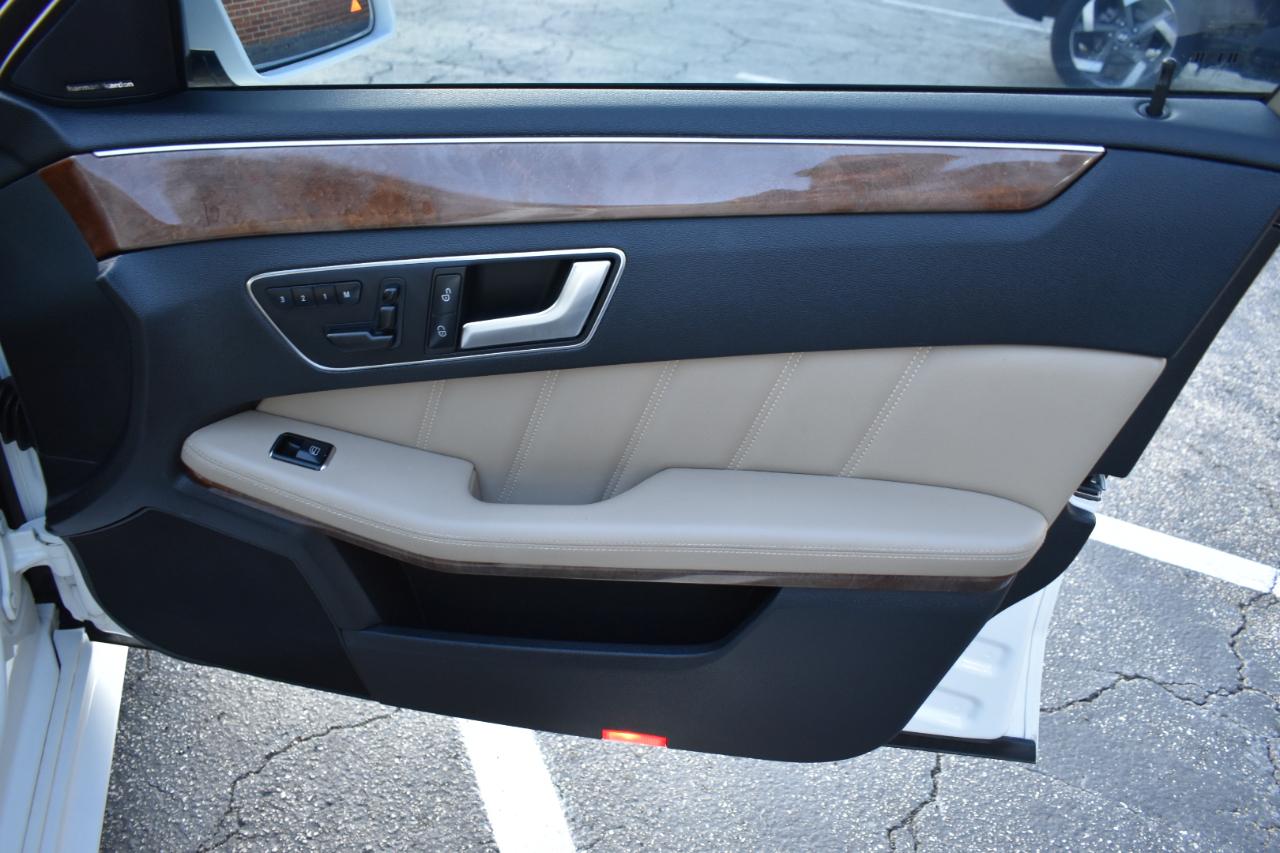Mercedes-Benz E-Class E550 Sedan 4MATIC 2013