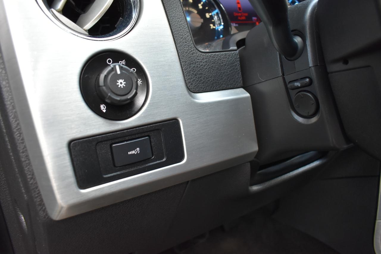 Ford F-150 Platinum SuperCrew 4WD 2012