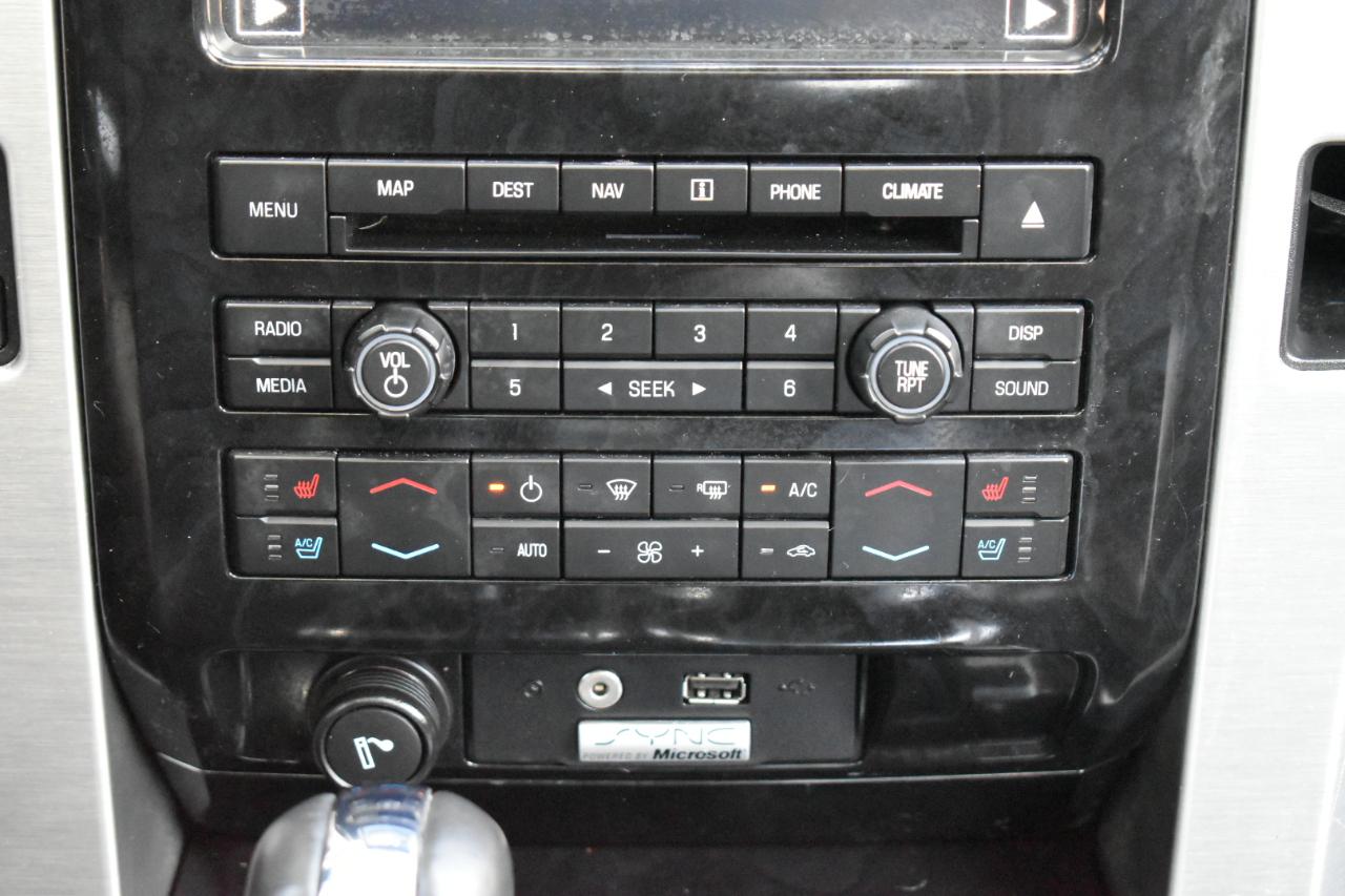 Ford F-150 Platinum SuperCrew 4WD 2012
