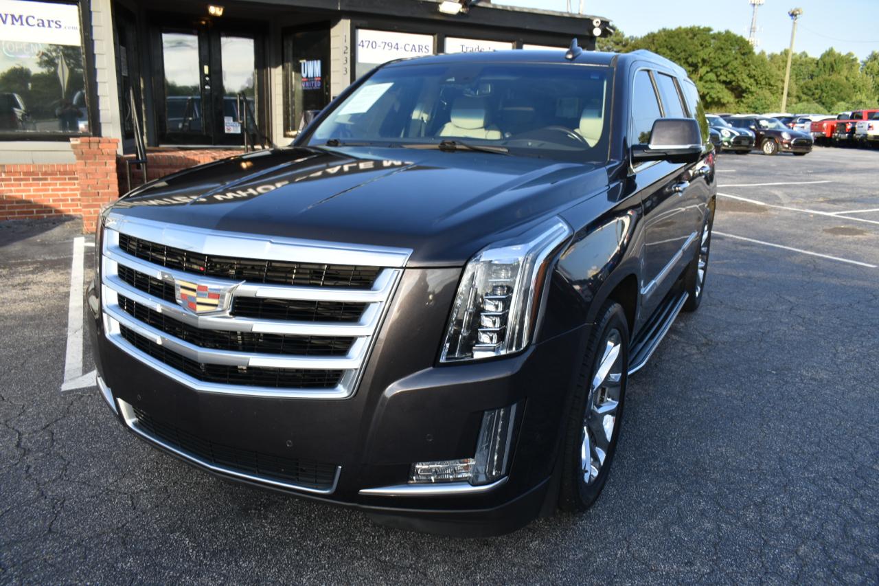Cadillac Escalade Luxury 4WD 2017