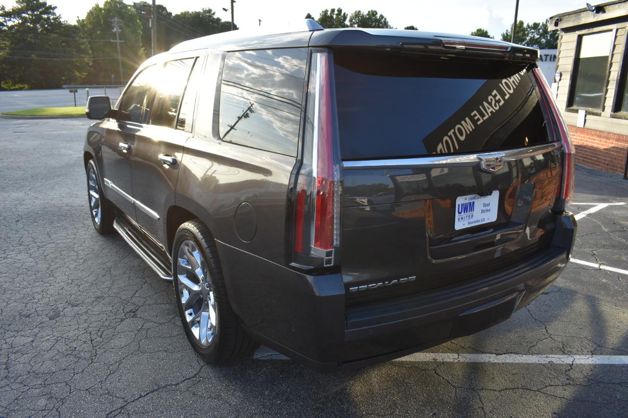 Cadillac Escalade Luxury 4WD 2017