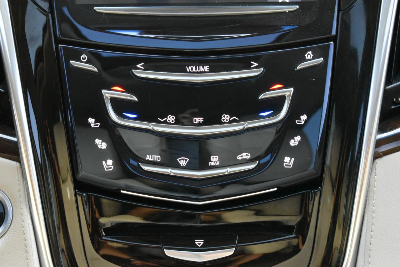 Cadillac Escalade Luxury 4WD 2017