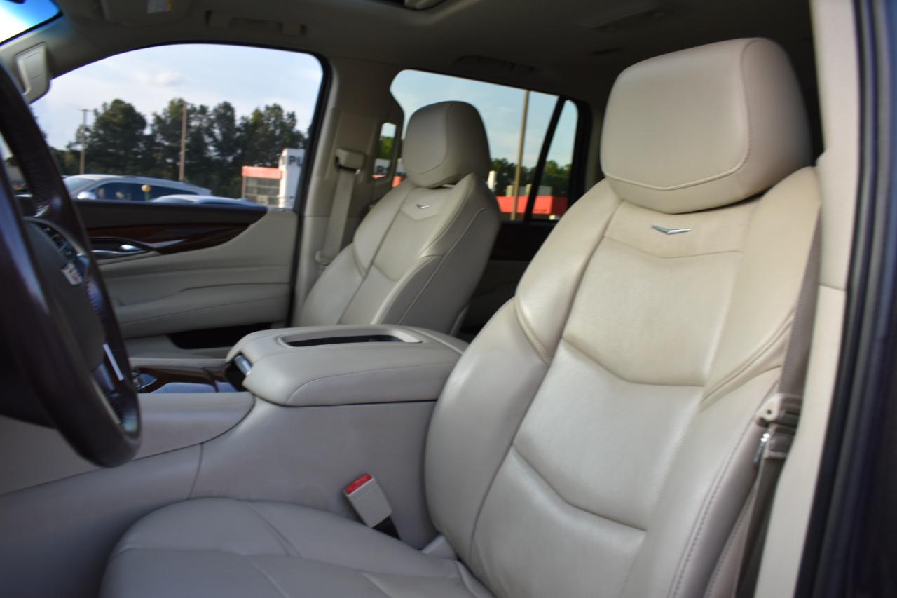 Cadillac Escalade Luxury 4WD 2017