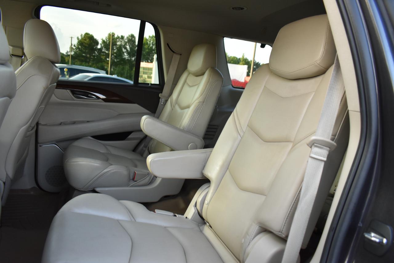 Cadillac Escalade Luxury 4WD 2017