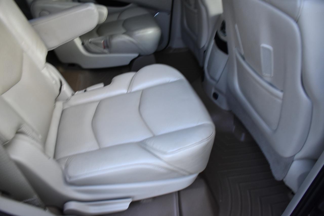 Cadillac Escalade Luxury 4WD 2017