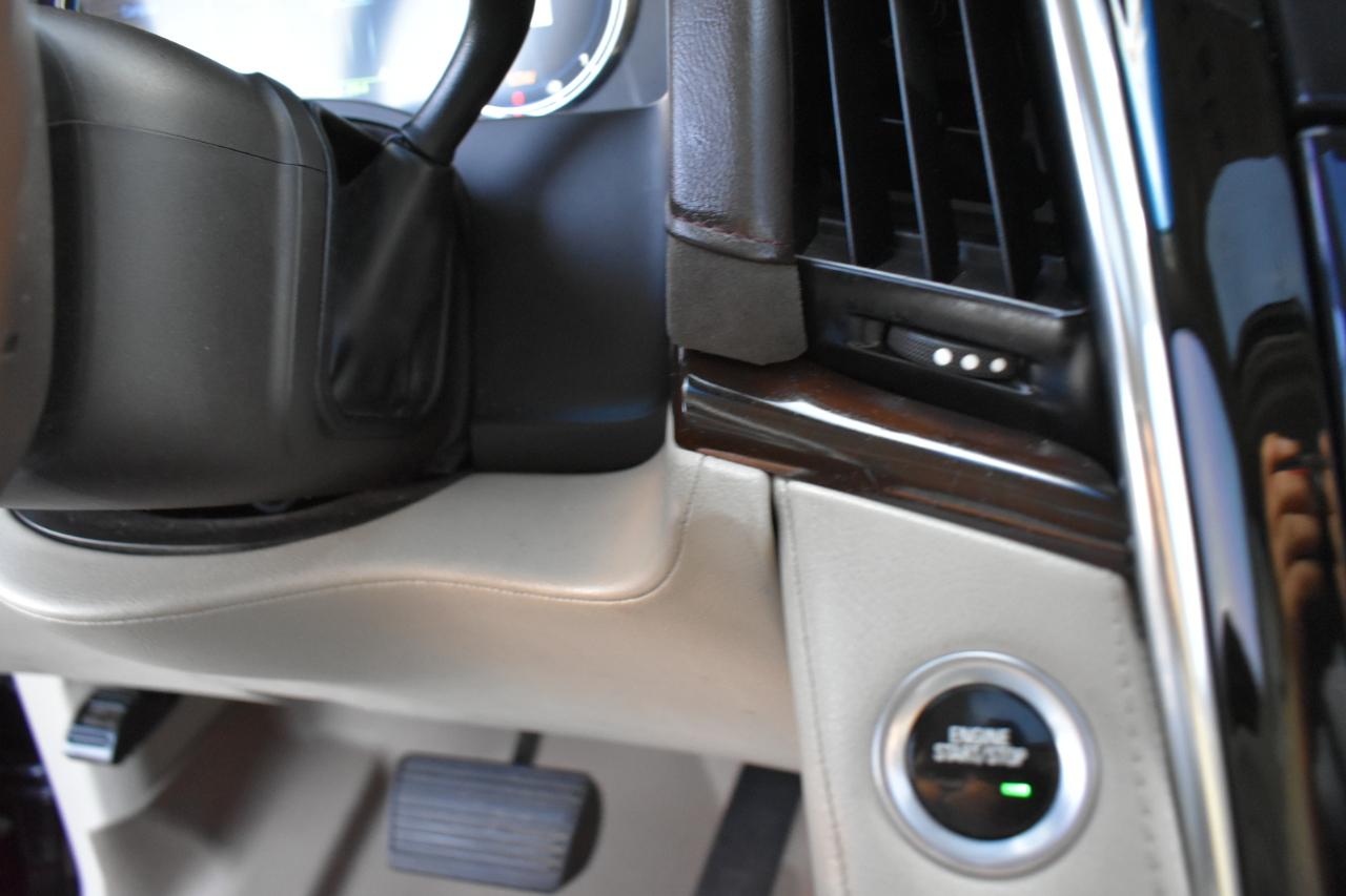 Cadillac Escalade Luxury 4WD 2017