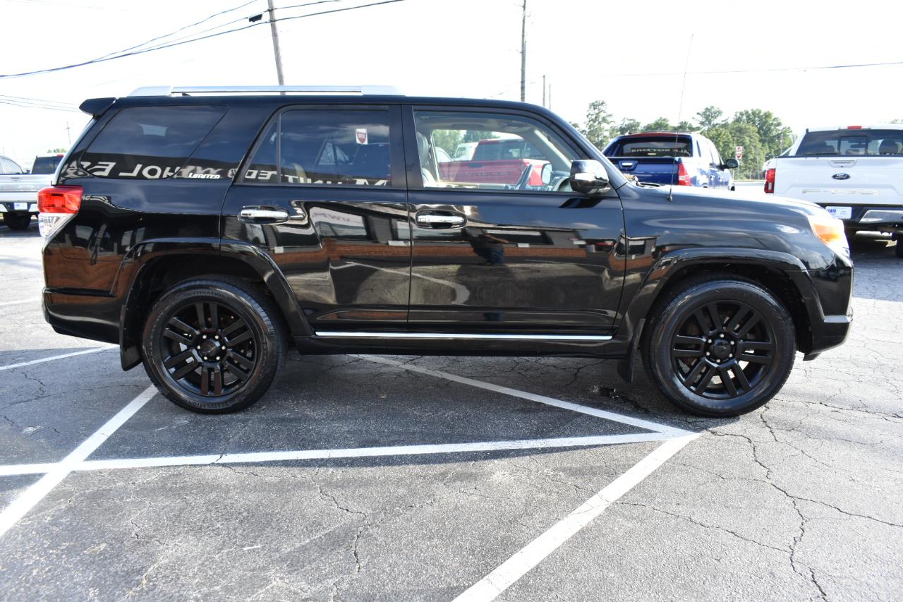 Toyota 4Runner SR5 2WD 2013