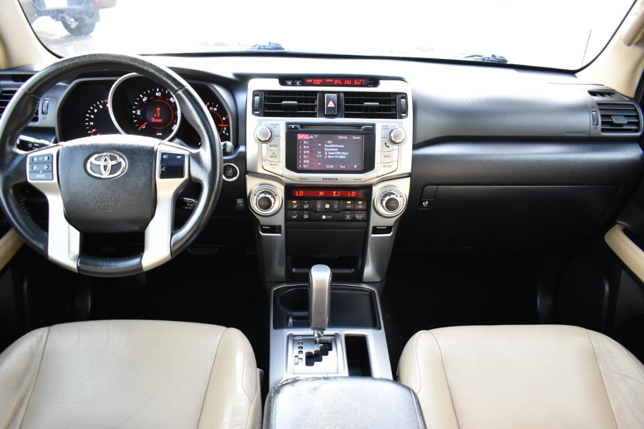 Toyota 4Runner SR5 2WD 2013
